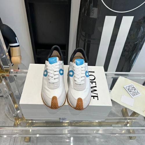 Picture of Loewe Shoes Women _SKUfw142539199fw